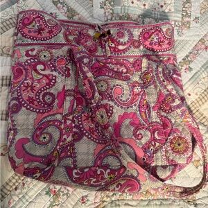 Vera Bradley 14” pink paisley tote with toggle closure